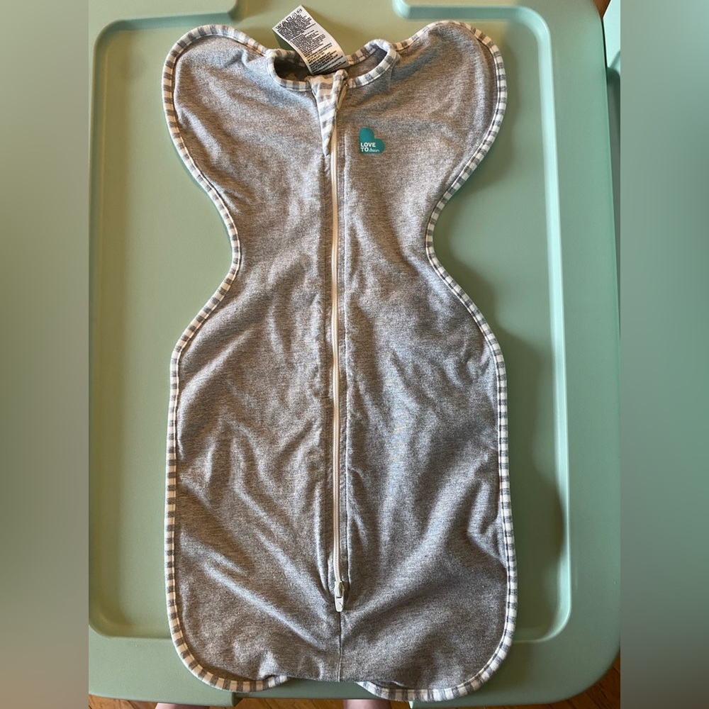 Newborn swaddle